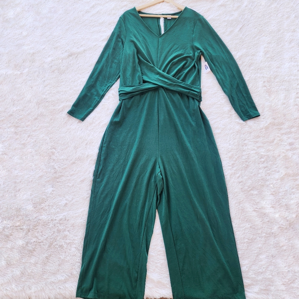 Old Navy NWT Green Twist Front Jersey Knit Jumpsuit